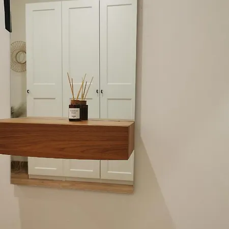 Appartamento Atlas In The Historical Center Of With Free Private Parking *
