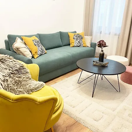 Apartament Atlas In The Historical Center Of With Free Private Parking Koszyce