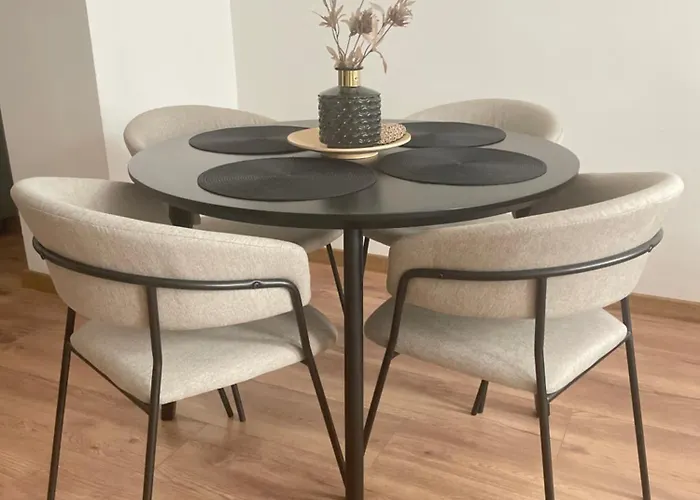 Lägenhet Atlas In The Historical Center Of With Free Private Parking *